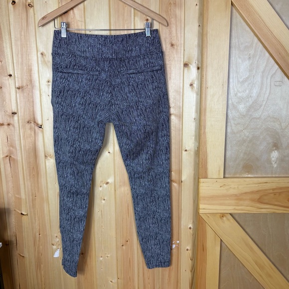 Athleta Delancey Skyline Tight Women’s large Black and White Pants Zip Ankle - Picture 2 of 11